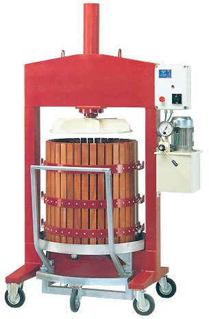 Ovocné lisy 215 l/ 325 l/, 475 l/, 900 l Ovocné lisy 215 l/ 325 l/, 475 l/, 900 l