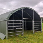 PRÍSTREŠOK PRE ZVIERATÁ 6 M X 6 M 900G/M2